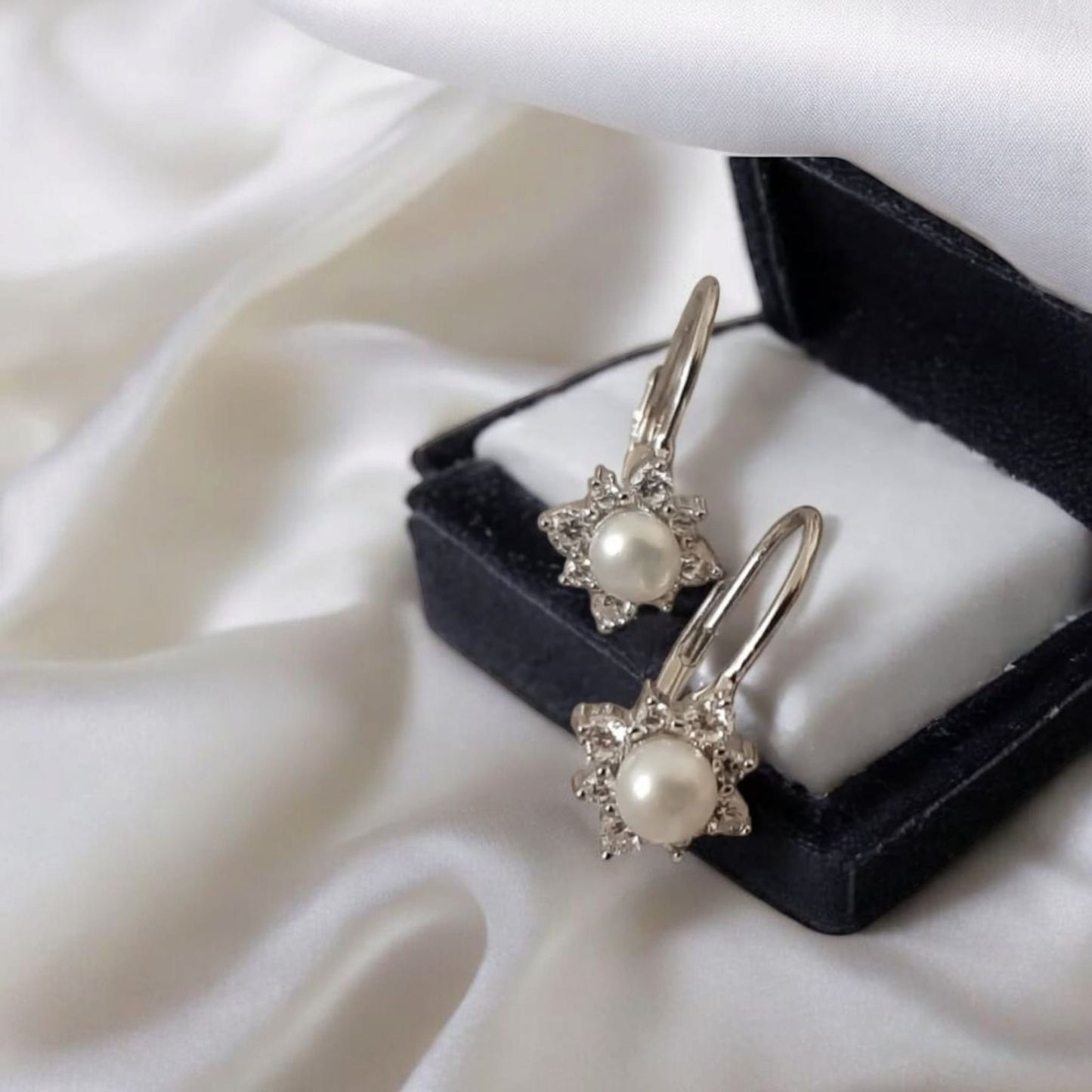 Orecchini fiore in argento